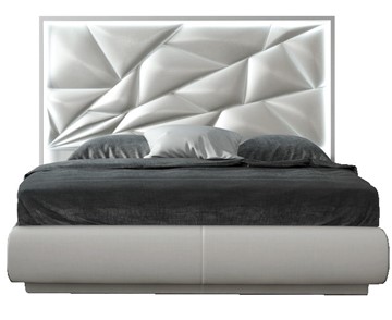 Спальная кровать FRANCO KIU 1242 с LED подсветкой изголовья (180х200) в Омске