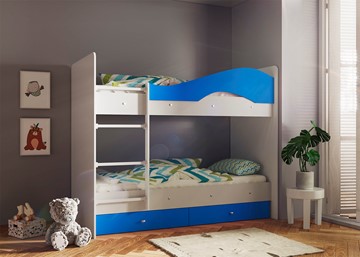 Детская двухэтажная кровать Мая с 2 ящиками на щитах, корпус Млечный дуб, фасад Синий в Омске - предосмотр