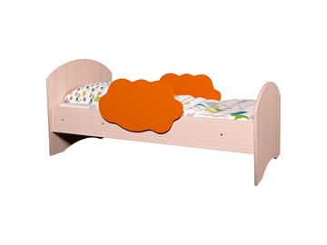 Кровать с бортиками Тучка, корпус Дуб млечный, фасад Оранжевый в Омске