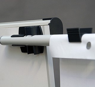 Доска-флипчарт магнитно-маркерная 2х3, TF02/2011, 70x100 см, передвижная, держатели для бумаги в Омске - предосмотр 5